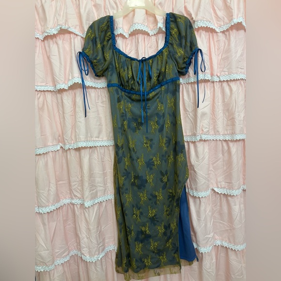 Cider floral midi dress - Picture 2 of 6